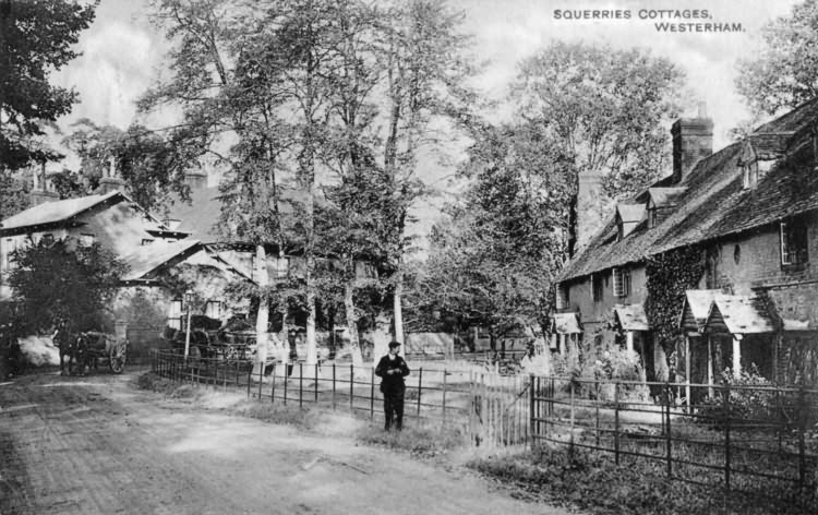 Squerries Cottages - 1920