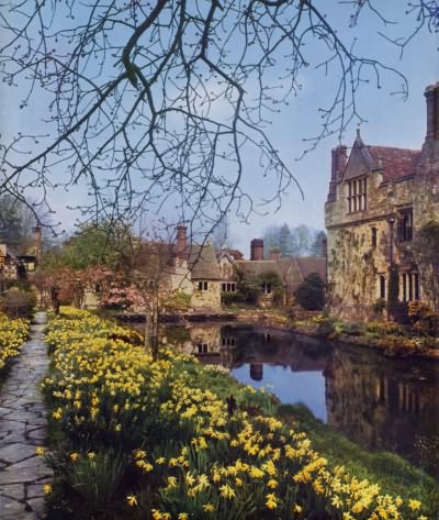 Hever Castle - 1962