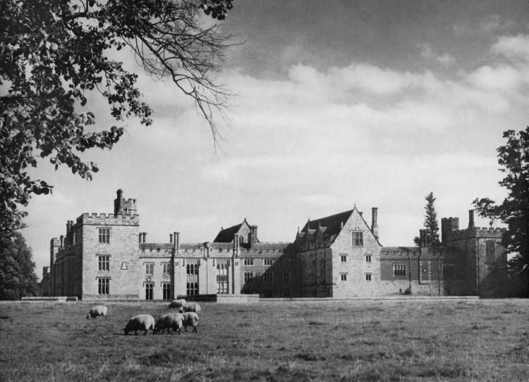 Penshurst Place - 1962