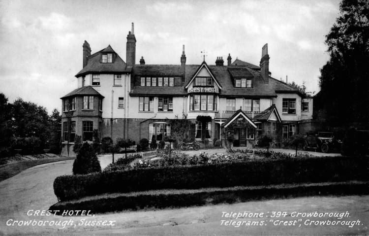 Crest Hotel - 1933