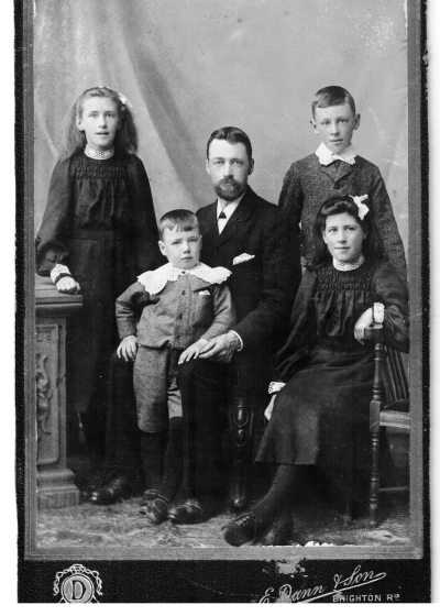 Ernest Down (carpenter, joiner & builder), Harold, Sybil, Ethel and the youngest child Hubert. - c 1906