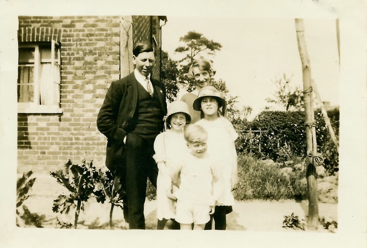 Charles and Agnes Barrow with Hazel and Dennis and friend, Vine Cottage - 1929