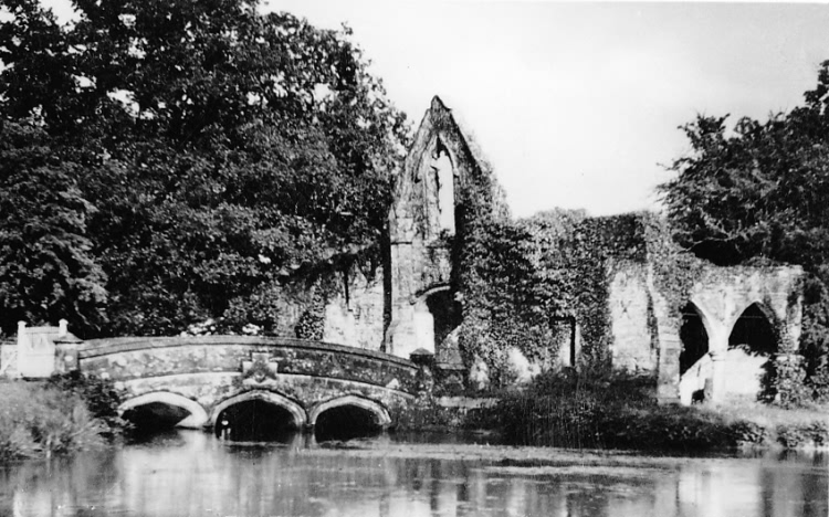 Monks Bridge, Bayham Abbey - c 1900