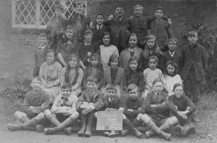 S99 Group 2, Ticehurst School - January 1925