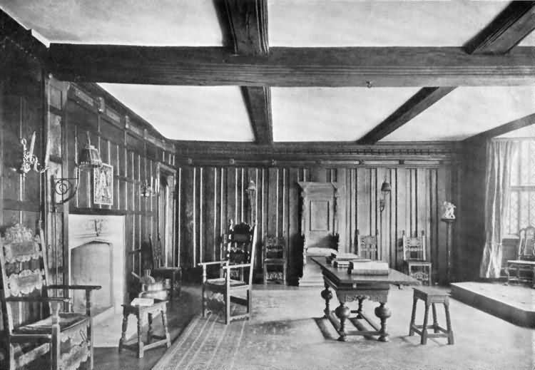 Wilsley House, Cranbrook - the hall - 1920