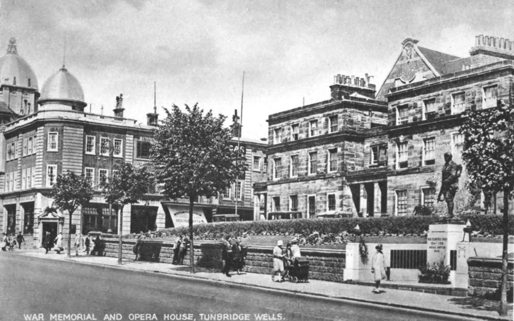 War Memorial and Opera House - 1933