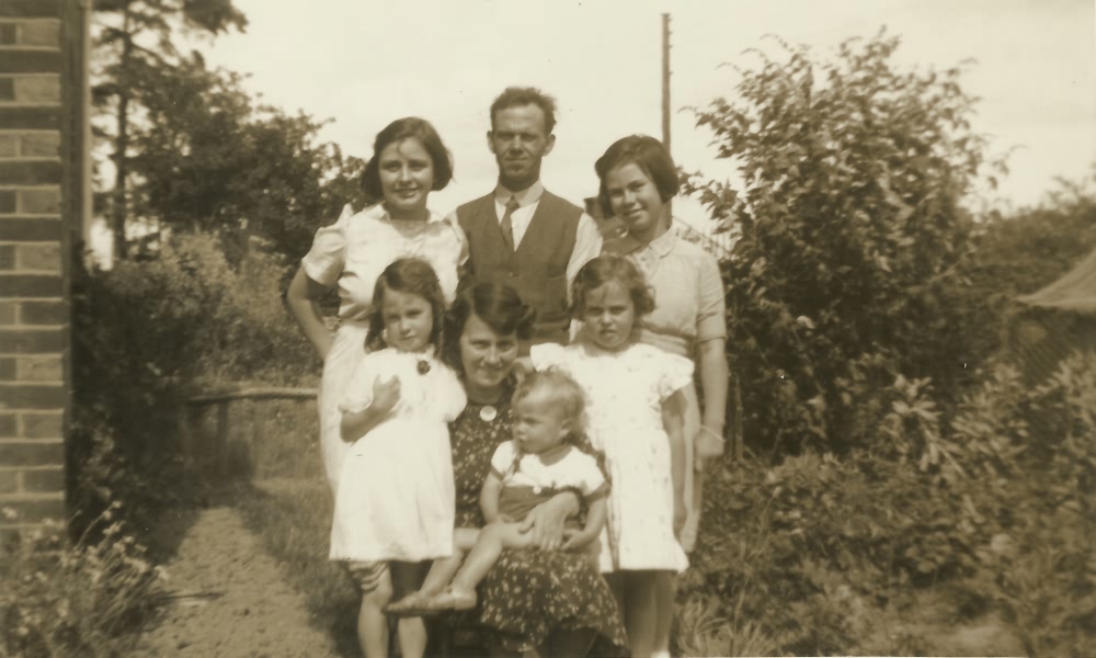 Harrington Family Evacuees living with the Barrow Family, Vine Cottage - 1940
