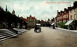 East Grinstead High Street in 1909